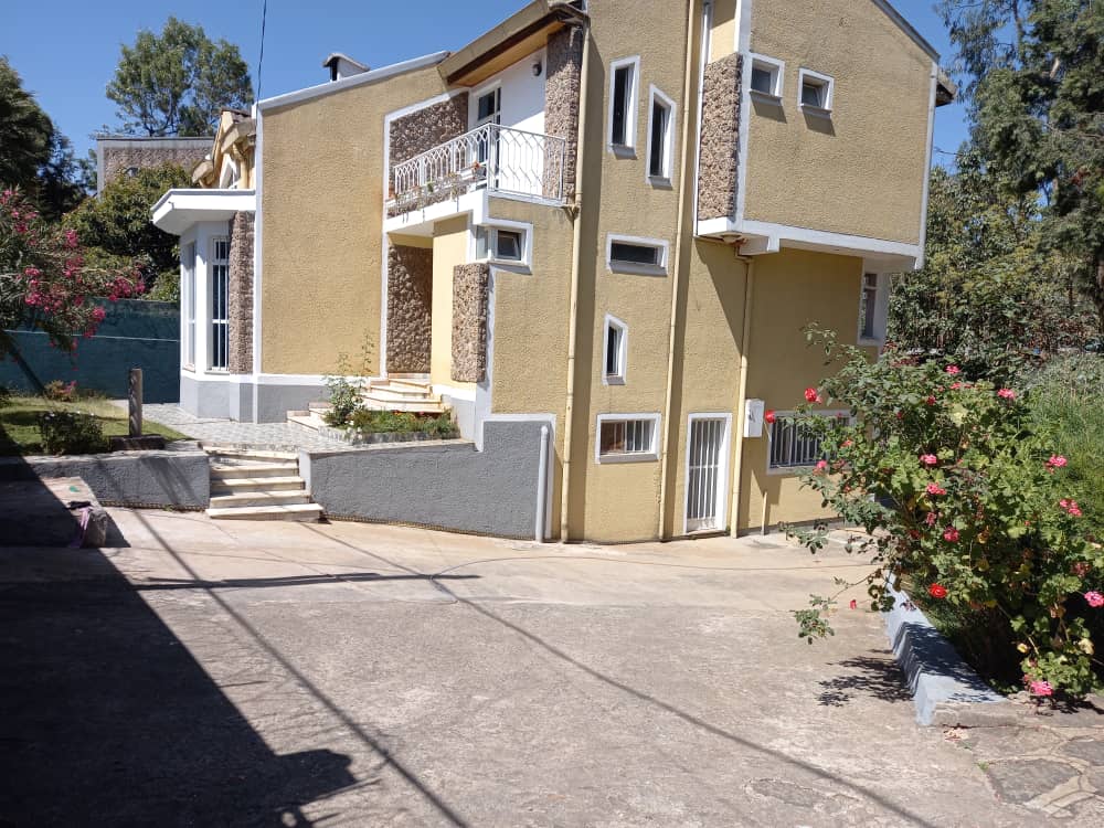 House For Rent in Addis, Old Airport
