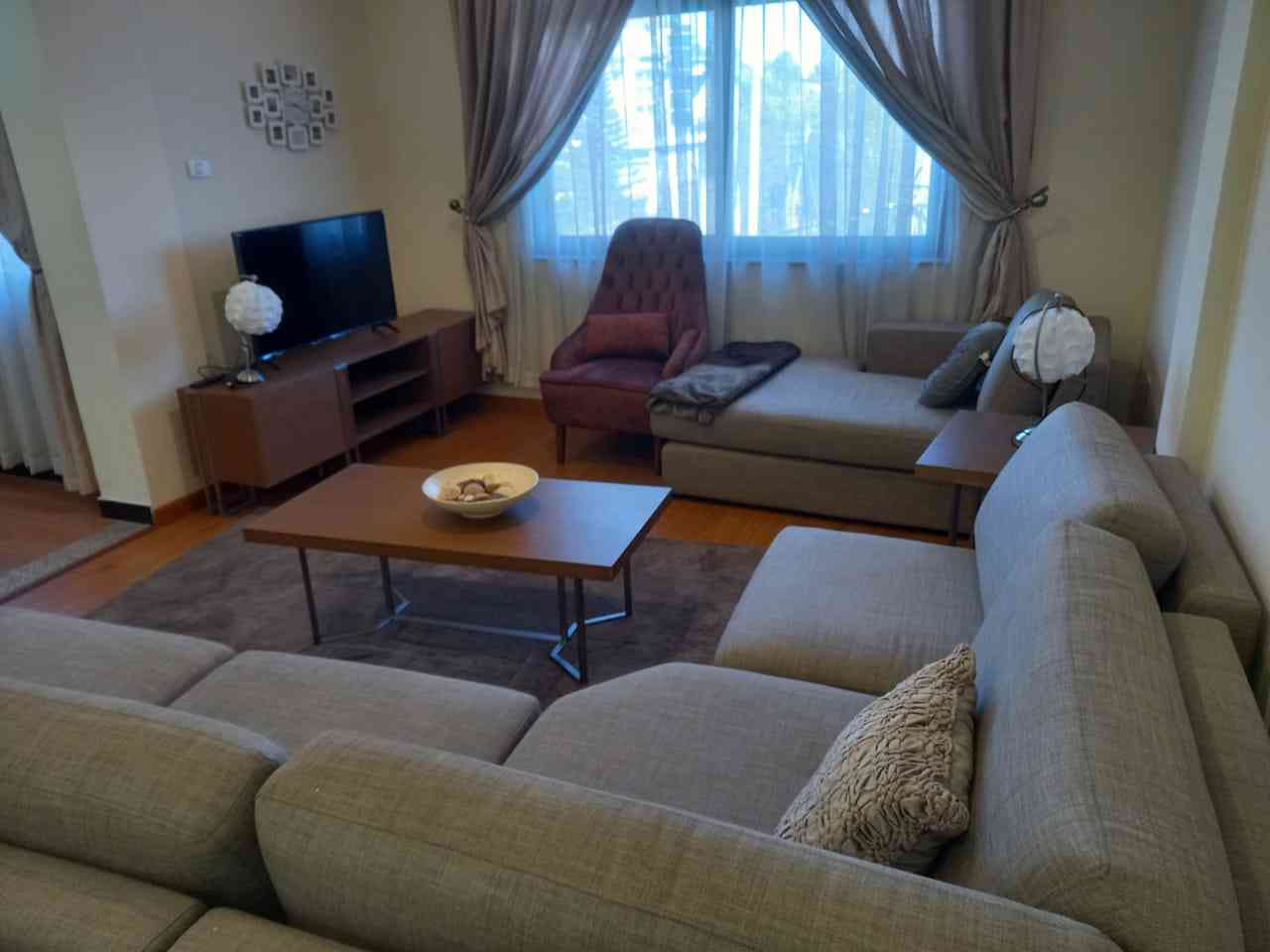 Fully Furnished 3 Bedroom Apartment :ZG-10559