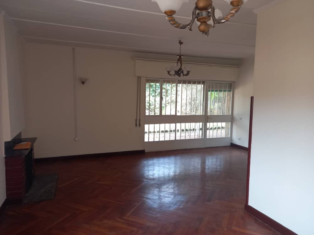 3 Bedroom Villa For Rent In Addis Ababa, Old Airport - ዘገበያ ZeGebeya.com